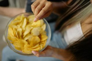 nutrition should not be overlooked in Indianapolis Women's Styling image shows bowl of potato chips