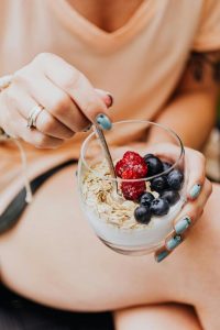 eat right as part of your Indianapolis Women's Styling efforts image shows yogurt and fruit