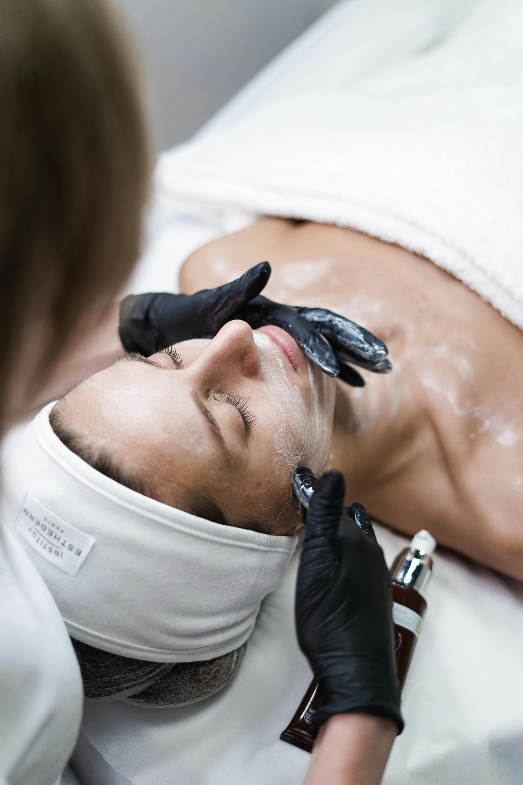 Indiana Personal Stylist getting a facial